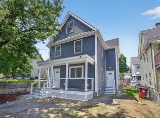 88 6th Ave, Lowell, MA 01854