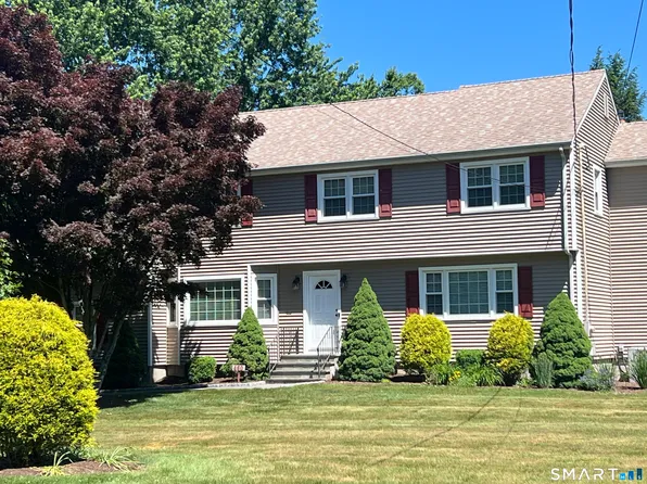 460 Stonehouse Road, Trumbull, CT 06611