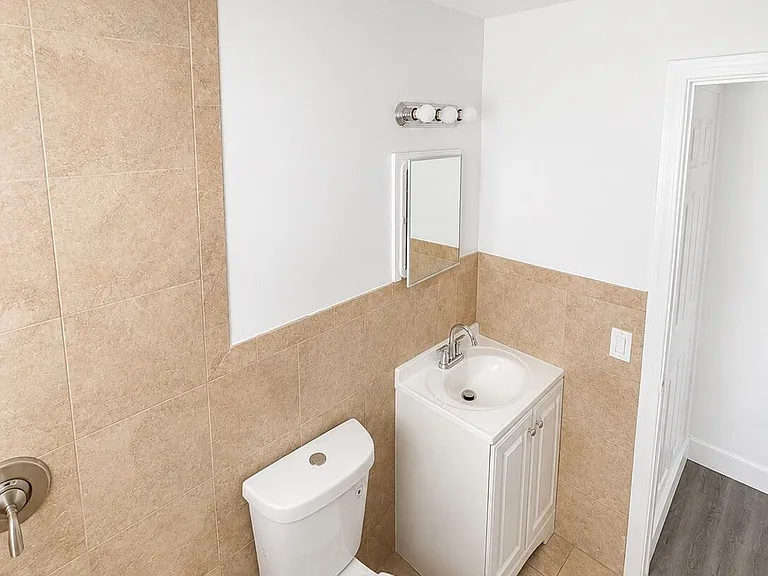 2620 E Way #10 — Photo 6