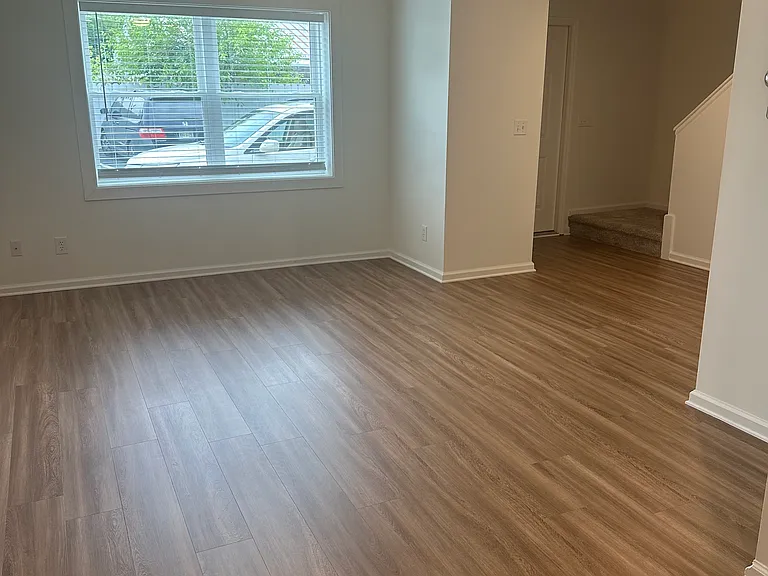 228 Maple St #G — Photo 2