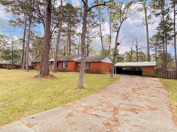 2nd image of 1301 Wildbriar Dr