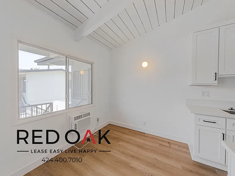 7525 Crenshaw Blvd #7 — Photo 7