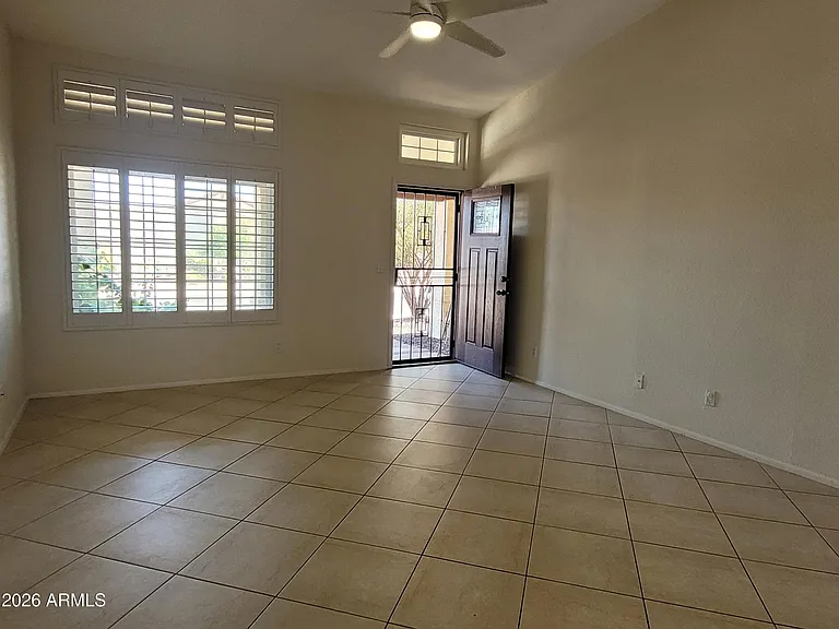 3910 E Shomi St — Photo 6
