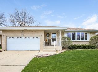 4532 N Forestview Ave, Chicago, IL