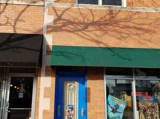 127 W 1st St #4, Elmhurst, IL 60126