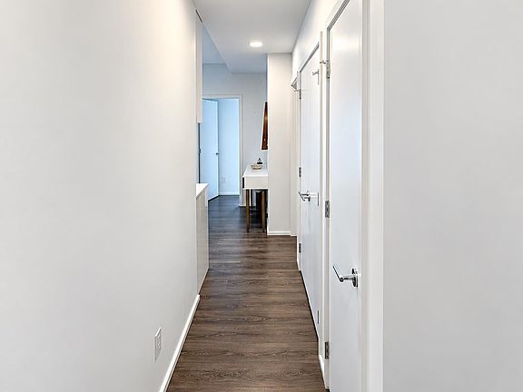 5th image of 4650 Brentwood Blvd #509