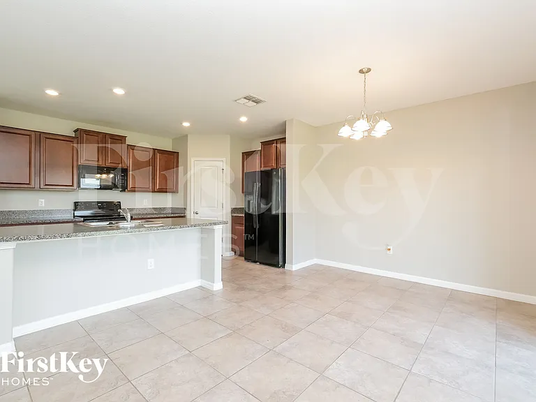 5050 Brickwood Rise Dr — Photo 4