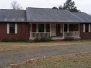 444 Chateau Dr, Dover, AR 72837
