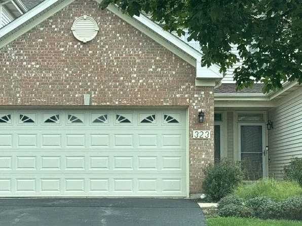 323 Lake Gillilan Way, Algonquin, IL 60102