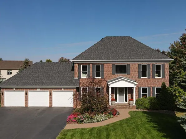 714 Carver Creek Pl, Carver, MN 55315