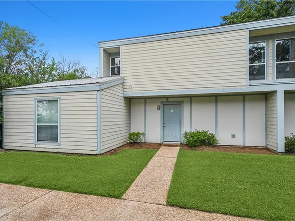 351 Jackson Ave APT 4C, Mandeville, LA 70448