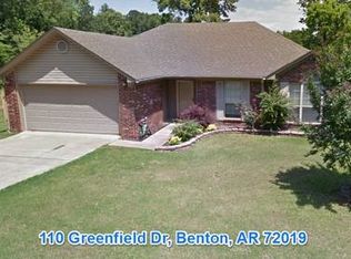 110 Greenfield Dr, Benton, AR 72019