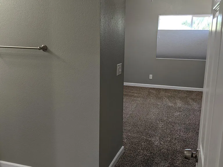 1184 N Bullmoose Dr — Photo 10