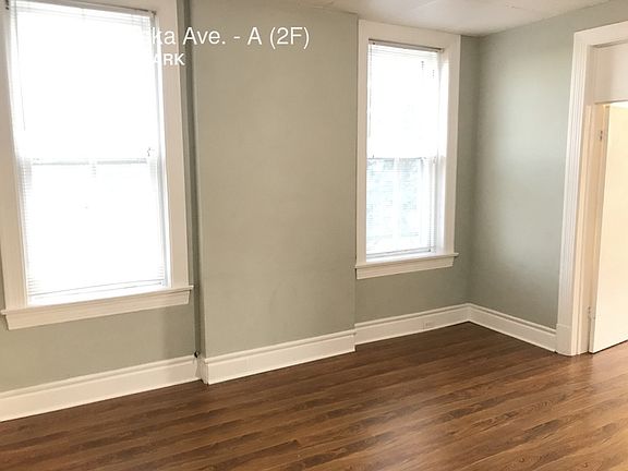 3rd image of 2826 Nebraska Ave #A