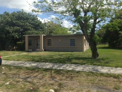 15625 NW 159th Street Rd, Opa Locka, FL, 33054
