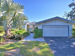 48 Nottingham Way, Haines City, FL 33844