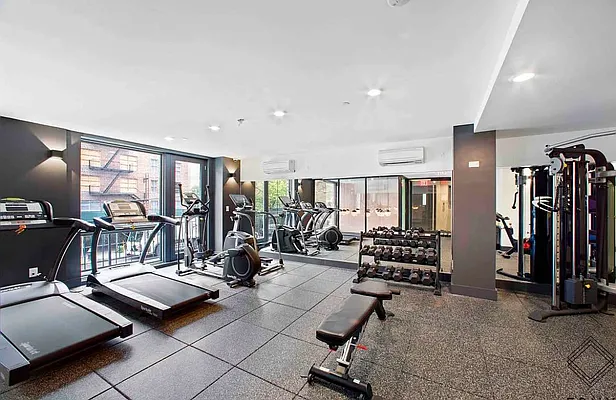 Rented by ERNY LLC | media 20