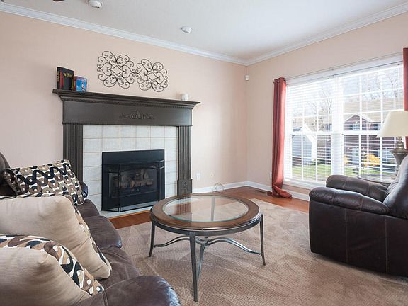 3rd image of 2908 Oakleigh Township Dr