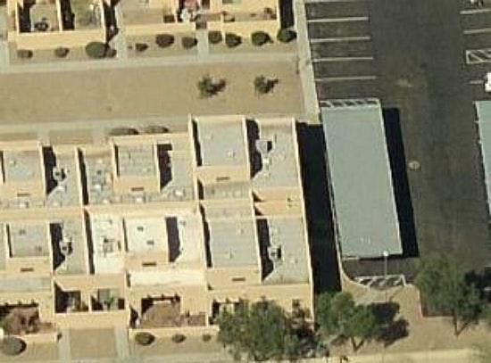UPPER RIGHT UNIT IN PHOTO
