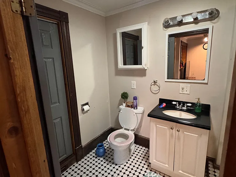 154 Tolman St #4 — Photo 14