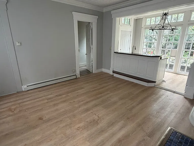 82 Manton St #1E — Photo 1