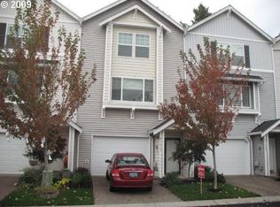 21615 NE Willow Glen Rd, Fairview, OR 97024