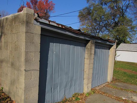 3rd image of 922 Geers Ave