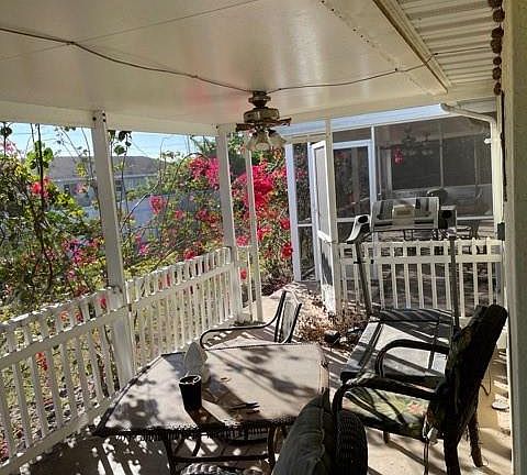5th image of 1549 Gilbert Ave S