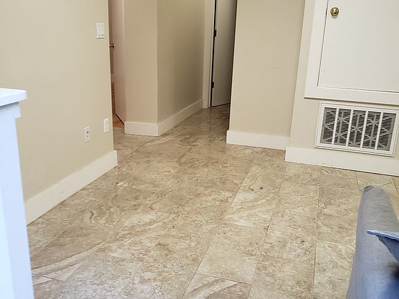 4th image of 2319 College Ave #10977691