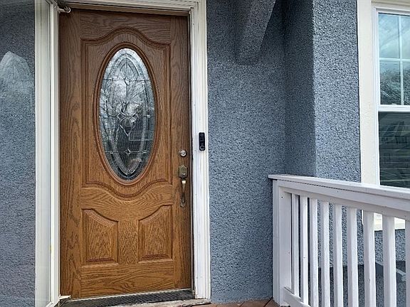 5th image of 147 Belvidere St
