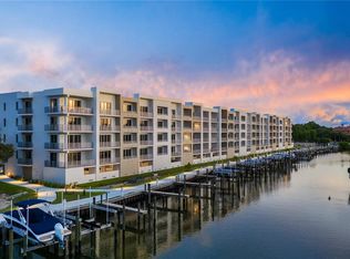 1709 Tamiami Trl #420, Sarasota, FL 34234