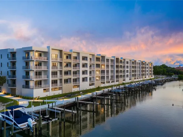 1709 Tamiami Trl, Sarasota, FL