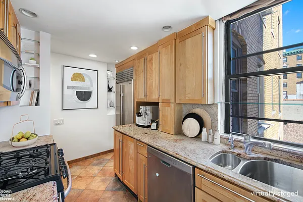 Sold by Brown Harris Stevens | media 17