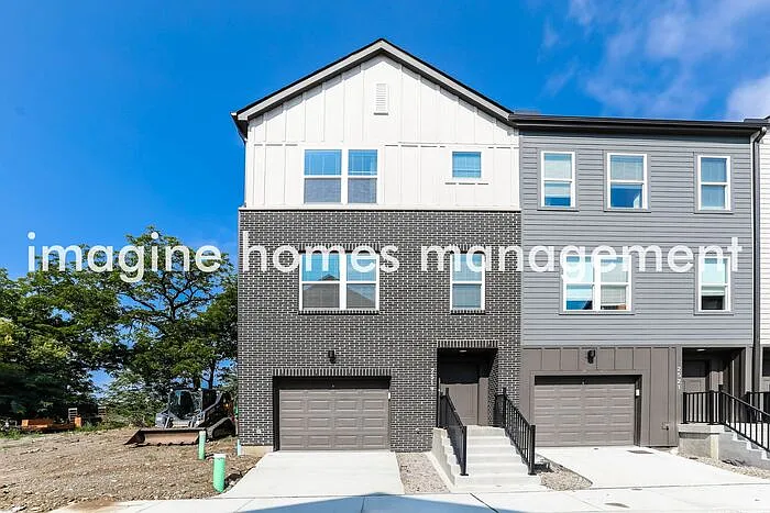 2519 Dix St — Photo 14
