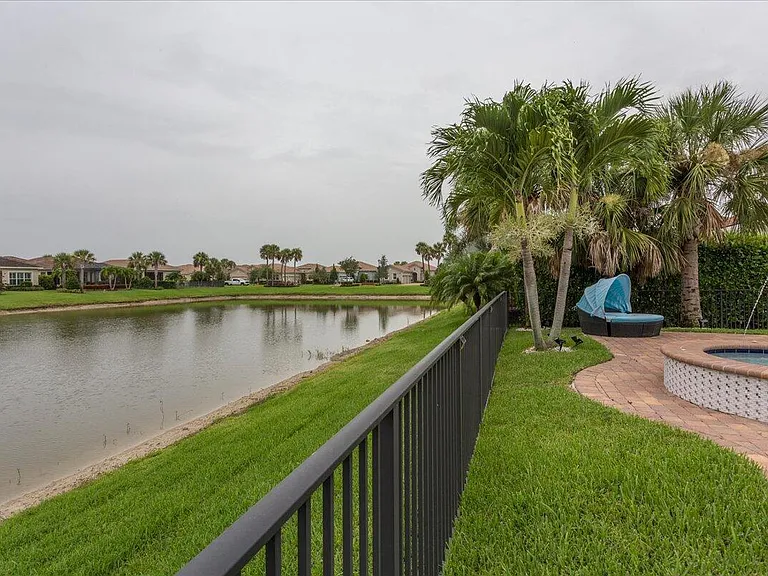 22001 SW Tivolo Way — Photo 6