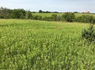 46 Forest Dr, Fairfield, IA 52556