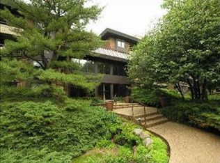 1409 Burr Oak Rd APT 109, Hinsdale, IL