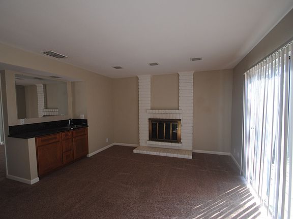 4th image of 2931 Davenport Way