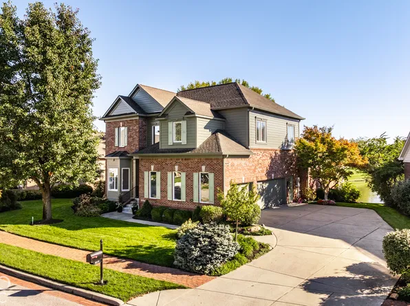 8079 Heyward Dr, Indianapolis, IN 46250