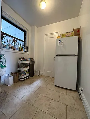 Rented by Green Home NY Realty LLC | media 6