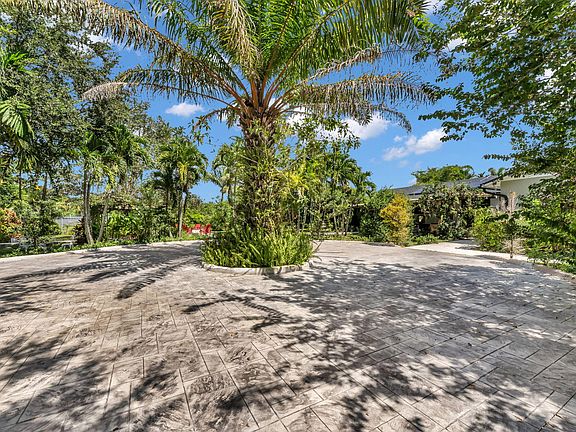 3rd image of 20790 SW 398TH Street