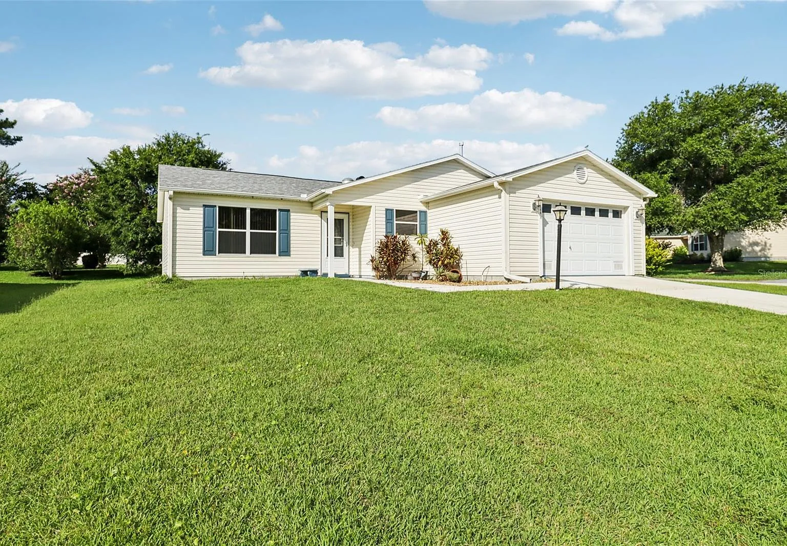 3 bed, 1481 sqft, $1,850 — Photo 1