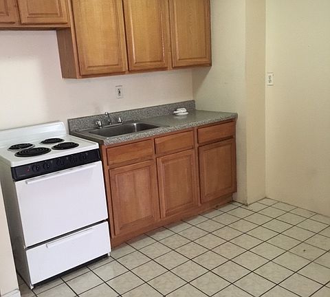 2nd image of 199 Himrod St APT 4