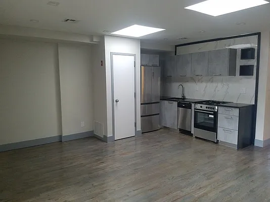 Rented by Spot It Realty LLC | media 13