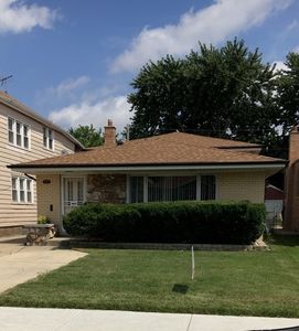 8715 S California Ave, Evergreen Park, IL, 60805