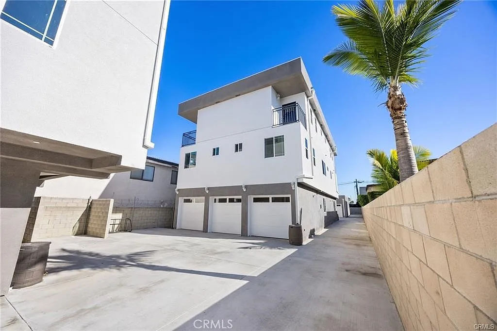 4 bed, 1800 sqft, $4,150 — Photo 3