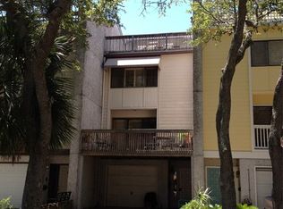 1307 Beachview Dr #4, Saint Simons Island, GA 31522