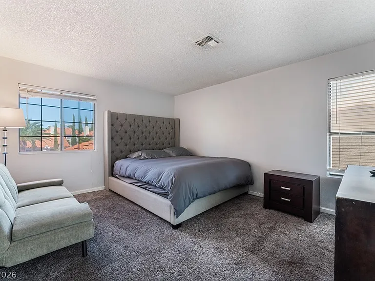 9005 Feather River Ct — Photo 21