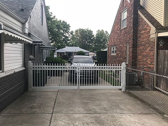 New Aluminum Driveway Gate 2