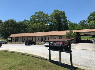 47 Bryan Ln, Rossville, GA 30741